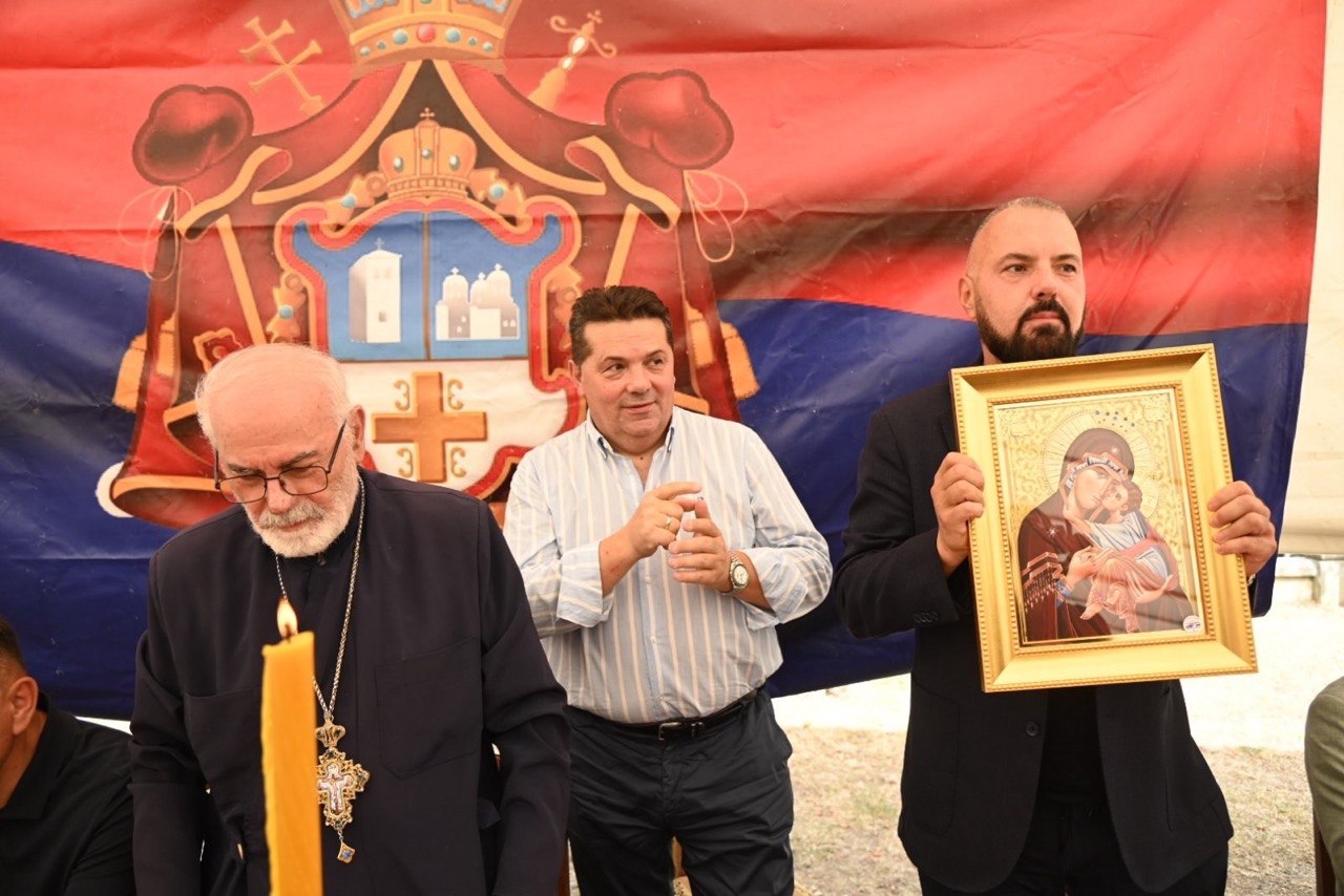 Кум славе Храма Пресвете Богородице на Кочићевом вијенцу — фотографија 4